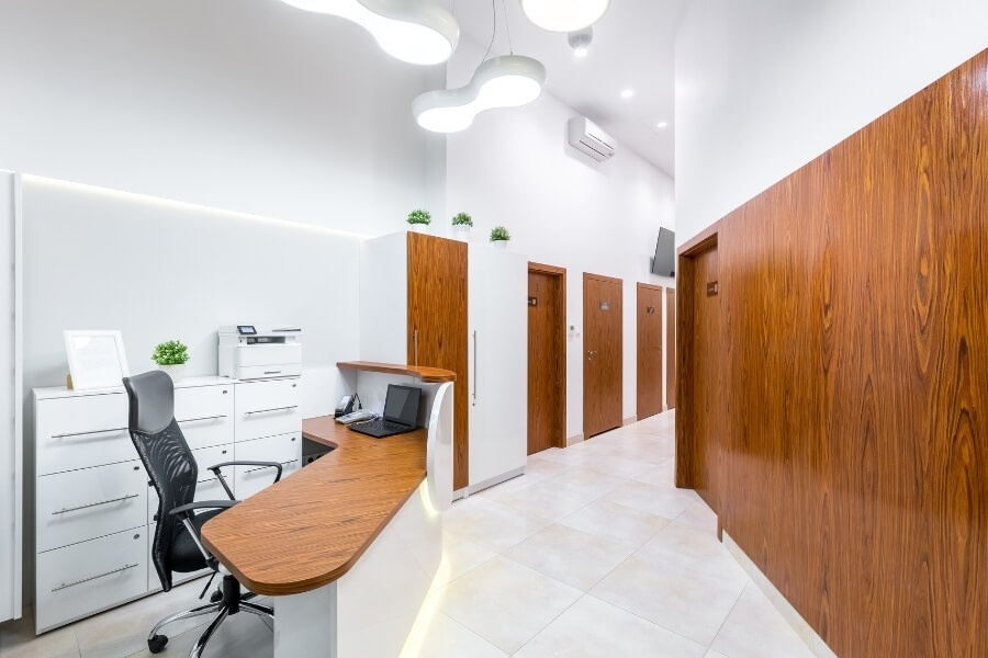 Klinik Dekorasyonu